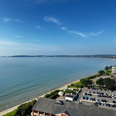 Stunning Ocean & City View Apt سوانسي المظهر الخارجي الصورة